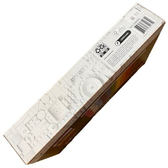 LEGO 40516 Everyone is Awesome Rainbow Pride Colorful 346 pieces LGBTQ+ Gift New - Picture 9 of 12